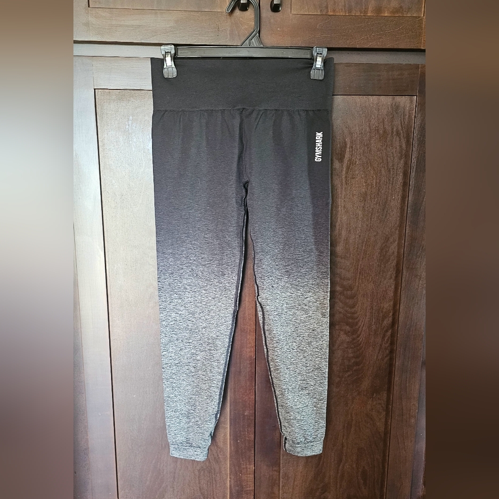 Women's Gymshark leggings size L